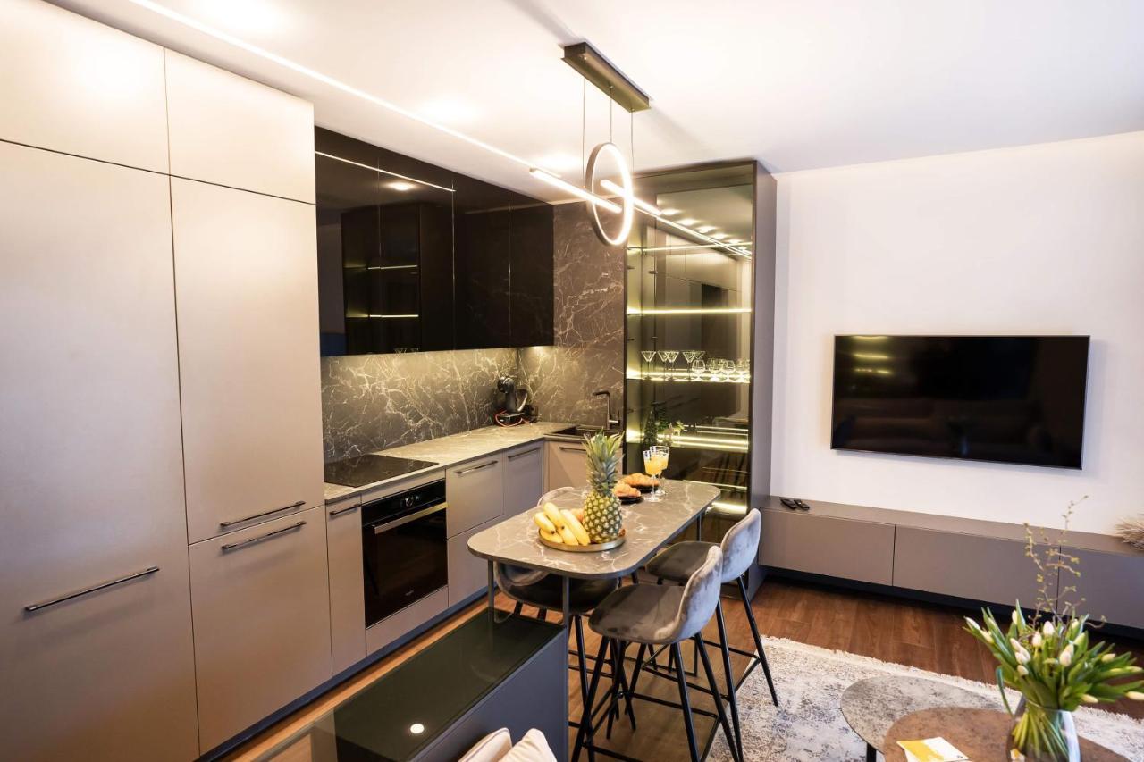 Stay In Kaunas & Park House ภายนอก รูปภาพ