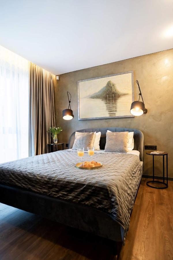 Stay In Kaunas & Park House ภายนอก รูปภาพ